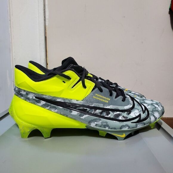 Nike Vapor Edge Elite 360 2 Men Sz 11.5 Volt Black Football Cleats FB3347-703 - Picture 4 of 8